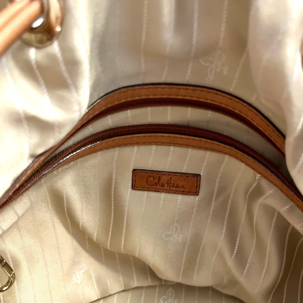 Cole Haan authentic unique basket weave bag - Picture 3 of 7